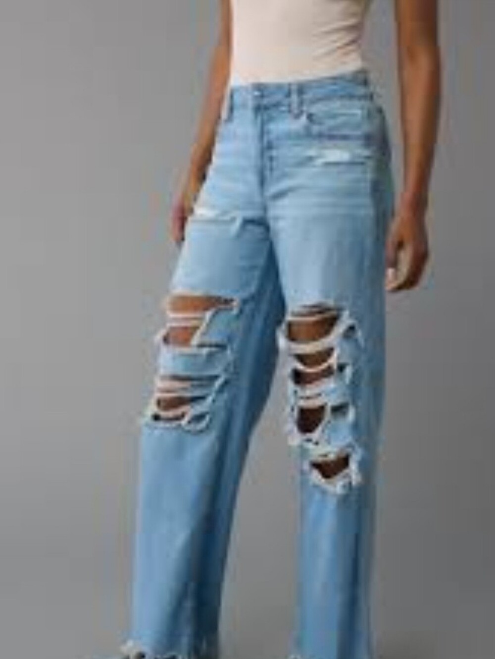 Cello Distressed High Rise Dad  Jeans Size 28 NWT